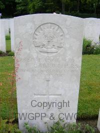 Etaples Military Cemetery - Carruthers, John Thomas